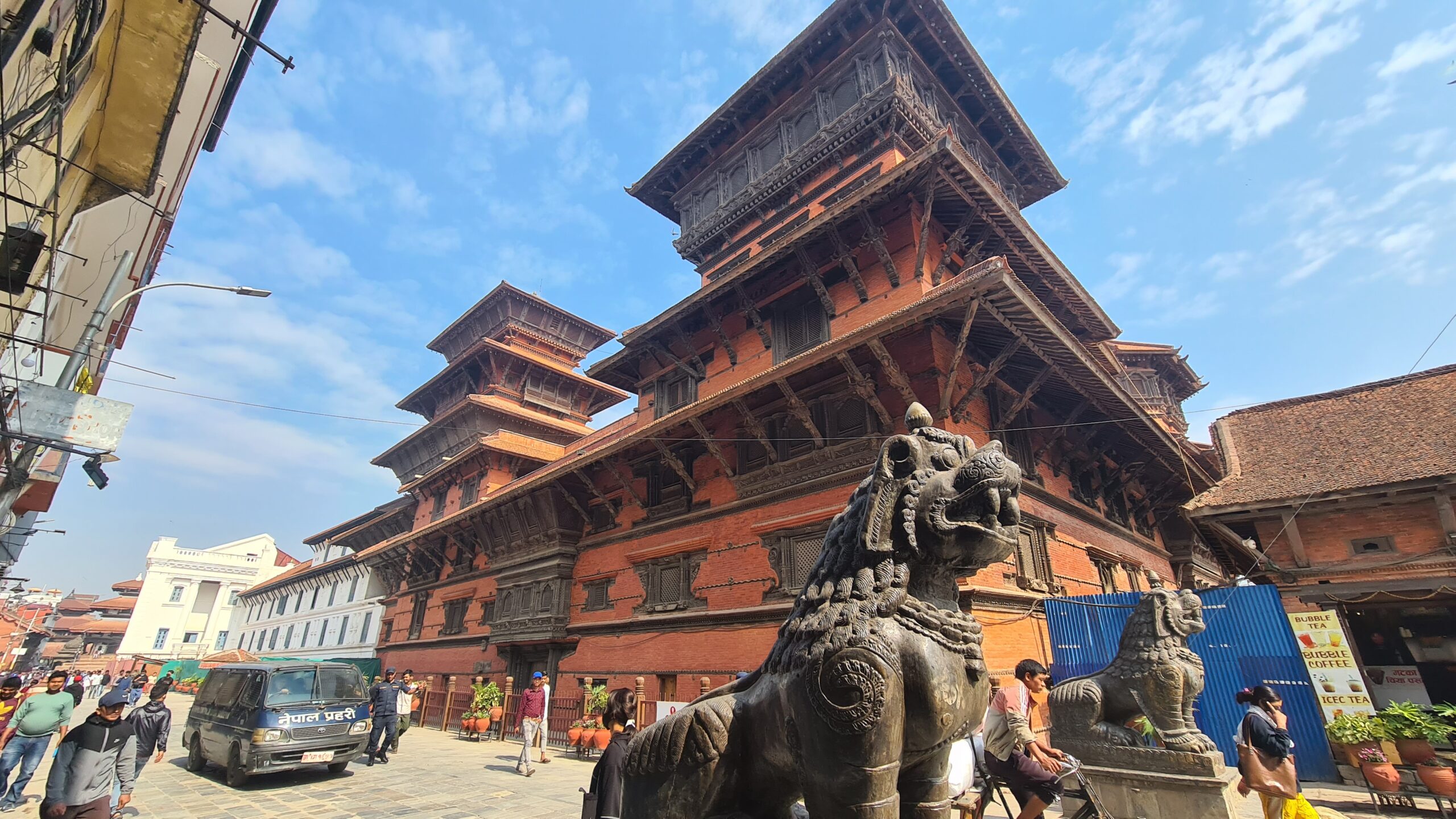 Nepal part two (unreliable electric boogaloo) – 22nd to the 26th April